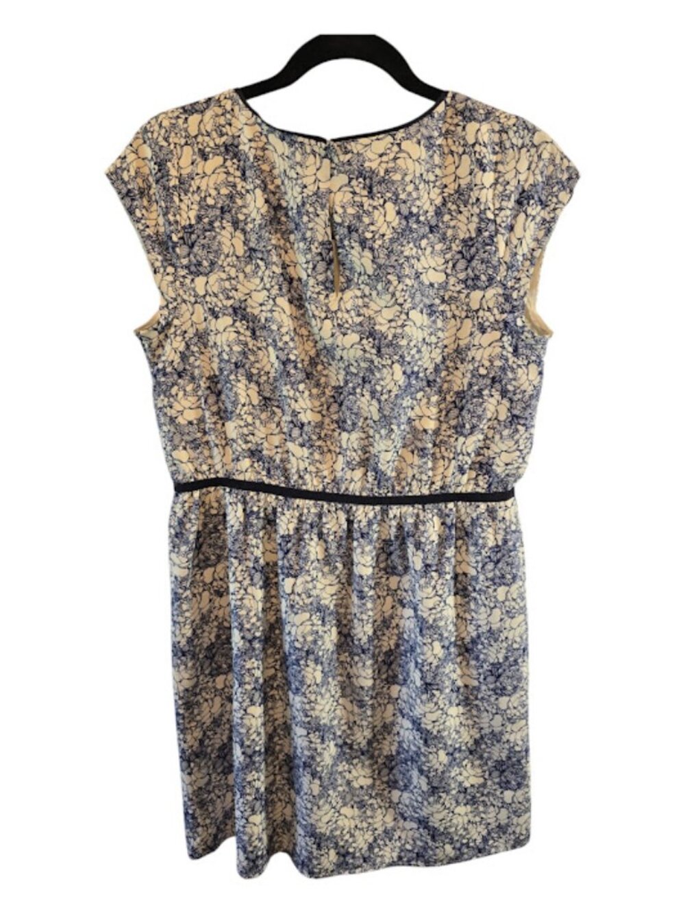 BLUE WHITE CAP SLEEVE DRESS LOFT SIZE 8 ELASTIC WAIST LIGHTWEIGHT - Picture 5 of 7